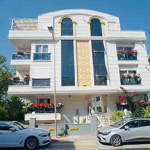 Royal Loft 4*, Antalya Türkei